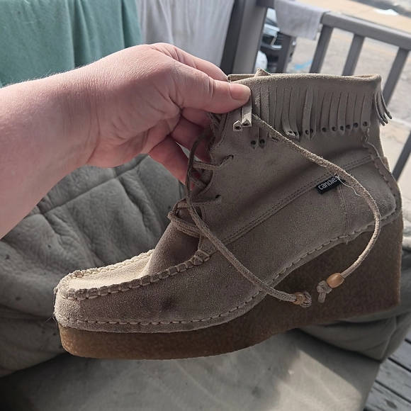 CANDIE'S SUEDE FRINGE ANKLE BOOTIES - Picture 3 of 3